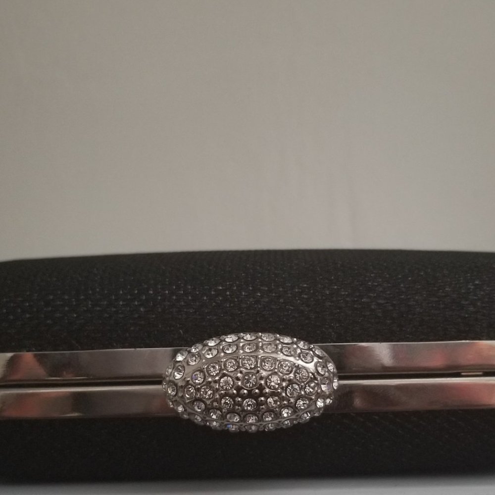 PURSE - Picture 2 of 2